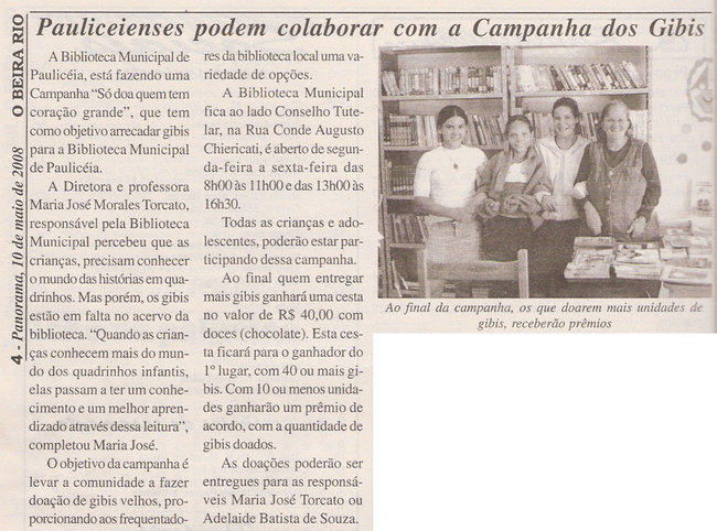 A Diretora e Professora Maria José em atividade na Biblioteca em Paulicéia - Brasil.